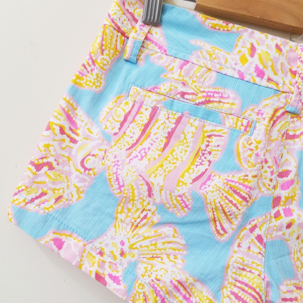 Lilly Pulitzer - Colorful Tropical Print Shorts (Bundle of 2) - Picture 16 of 16